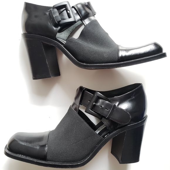 Via Spiga | T-strap Block Heels - Picture 1 of 13